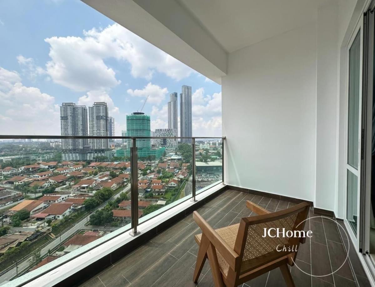 Tritower Mwg * Johor Bahru